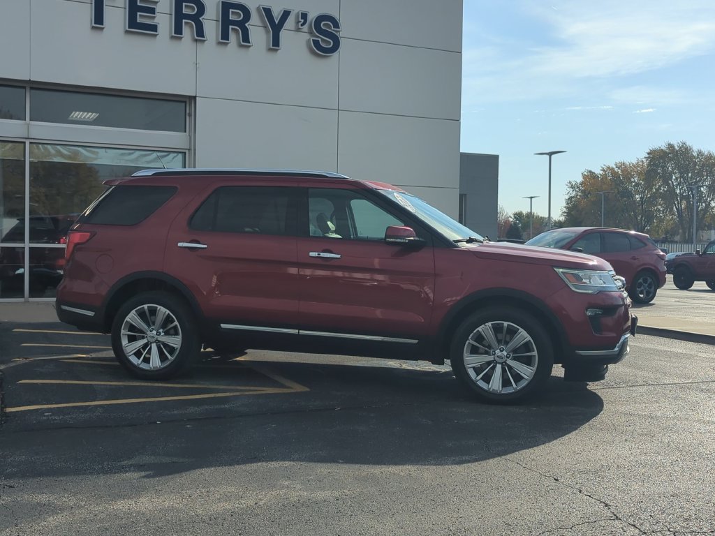 Used 2019 Ford Explorer Limited w/ Ford Safe & Smart Package AWD/4WD image 2