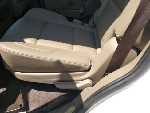 Used 2020 Chevrolet Tahoe LT AWD/4WD image 15