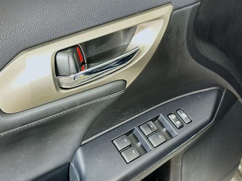 Used 2017 Lexus CT 200h w/ Seat Comfort Package image 15