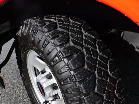 Used 2018 GMC Savana 3500 w/ Driver Convenience Package image 41