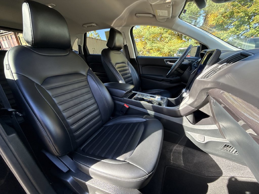 Used 2024 Ford Edge SEL AWD/4WD image 23