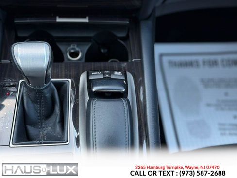 Used 2013 Lexus LS 460 AWD image 29