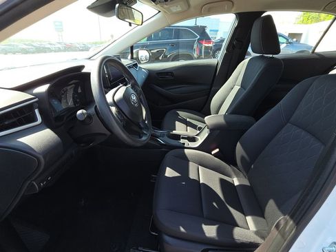 Used 2024 Toyota Corolla LE FWD image 15