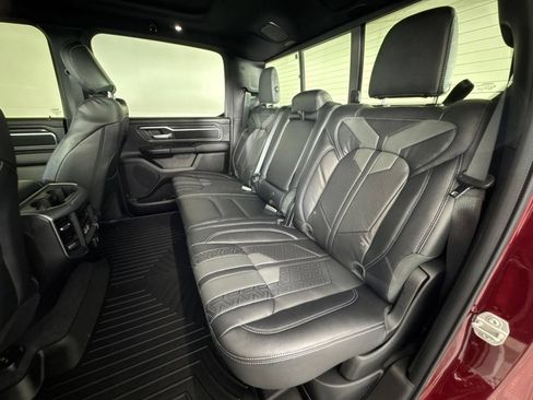 Used 2025 RAM 1500 Big Horn AWD/4WD image 34