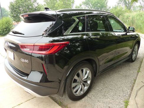Used 2021 INFINITI QX50 Luxe w/ Cargo Package AWD/4WD image 12