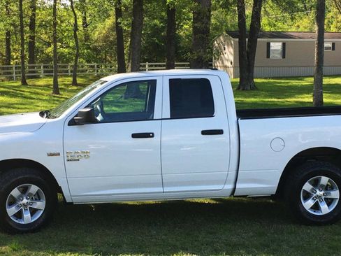 Used 2022 RAM 1500 Tradesman w/ Chrome Plus Package image 2