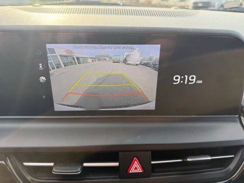 Certified 2024 Kia Seltos S image 12