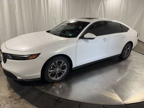 Certified 2023 Honda Accord EX image 1