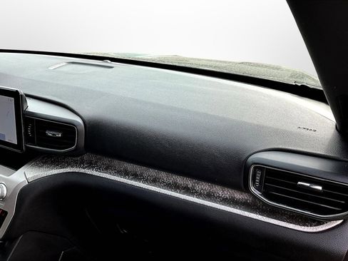 Used 2023 Ford Explorer Timberline image 21