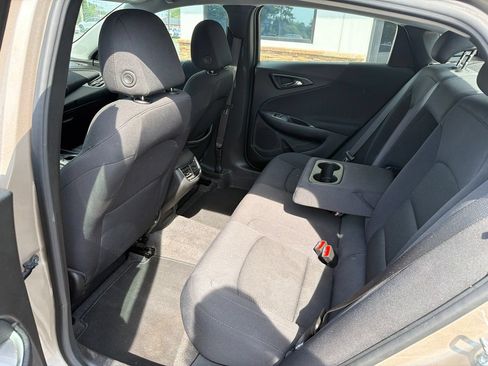 Used 2024 Chevrolet Malibu LT FWD image 6