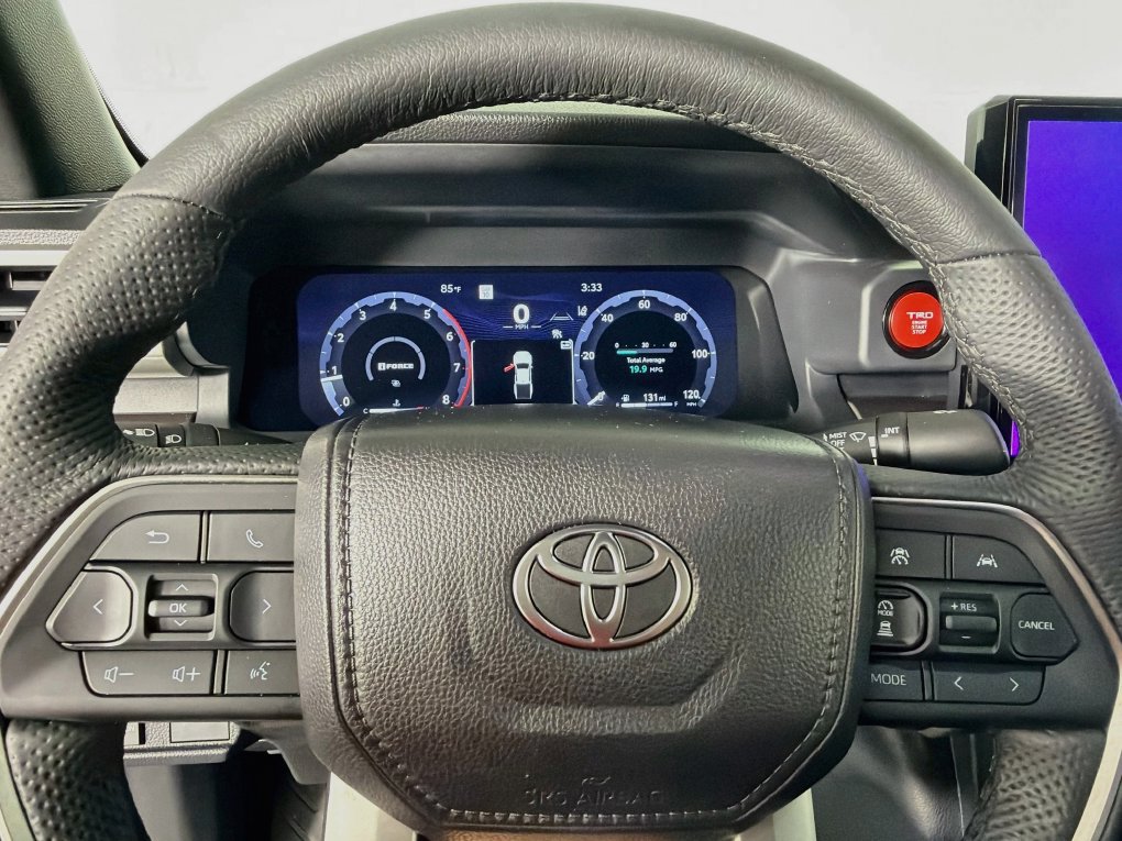 Used 2026 Toyota Tacoma TRD Off-Road AWD/4WD image 16