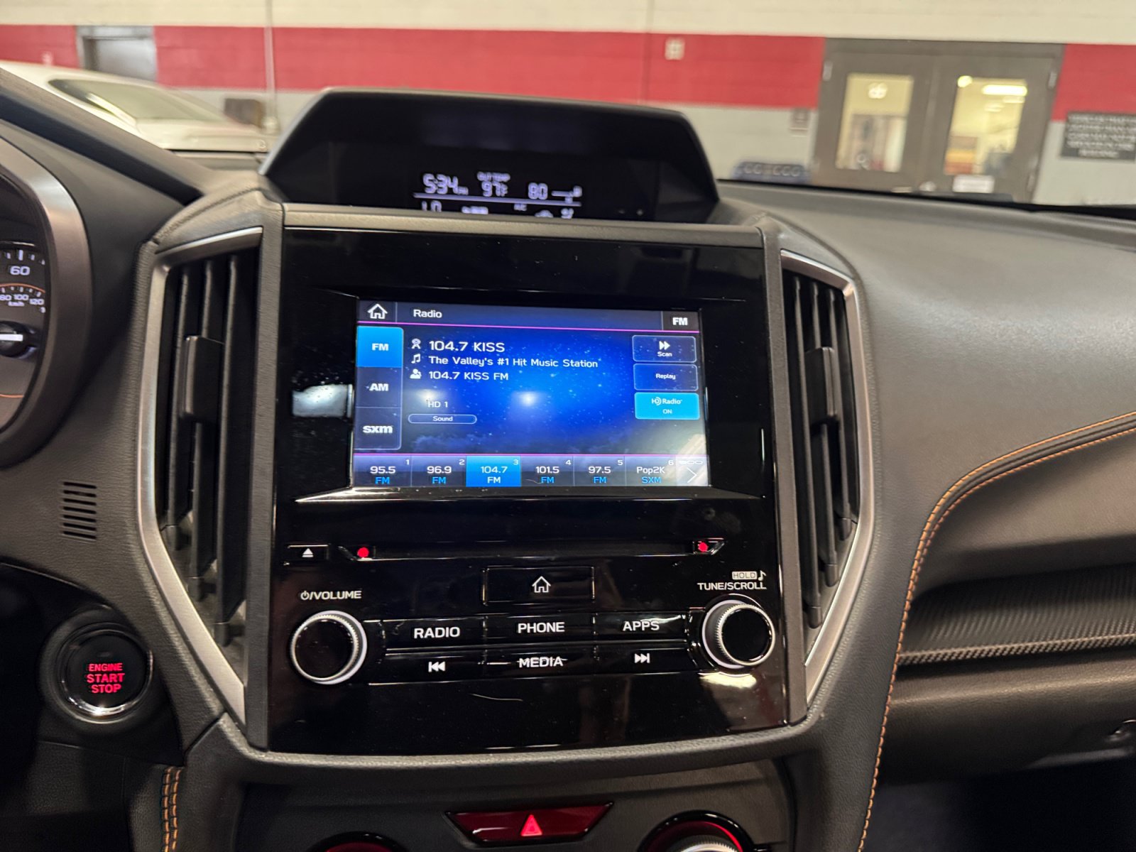 Used 2020 Subaru Crosstrek 2.0i Premium w/ Moonroof Package 2 AWD/4WD image 28