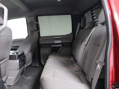 Used 2020 Ford F150 XLT w/ Equipment Group 302A Luxury AWD/4WD image 19