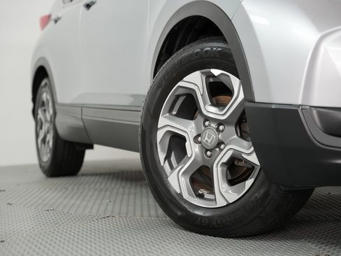 Used 2019 Honda CR-V EX image 16