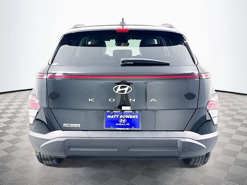 Certified 2025 Hyundai Kona SEL image 6