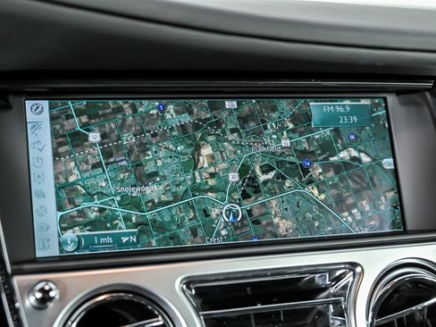 Used 2014 Rolls-Royce Wraith image 34