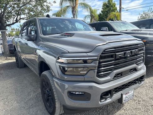 Used 2025 RAM 2500 Laramie w/ Night Edition AWD/4WD image 3