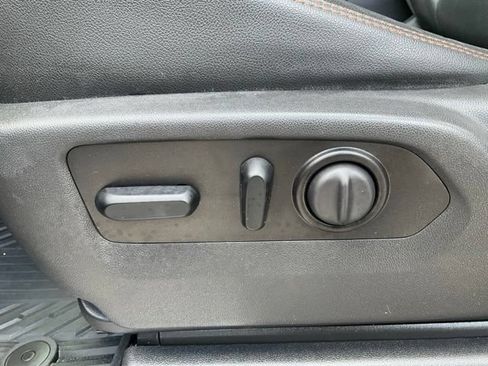 Used 2021 GMC Sierra 1500 AT4 AWD/4WD image 6