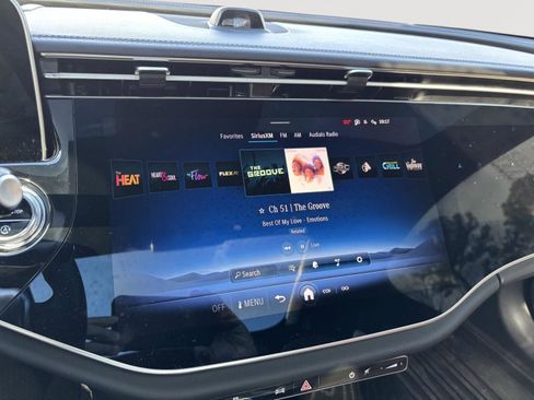 Used 2024 Mercedes-Benz E 350 4MATIC Sedan image 14