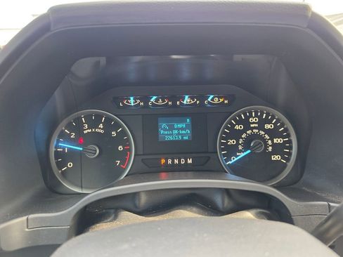Used 2018 Ford F150 XLT RWD image 8