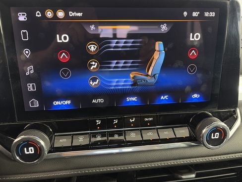 Certified 2024 Chevrolet Colorado LT w/ LT Convenience Package AWD/4WD image 23