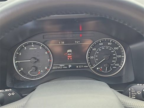 Used 2025 Mitsubishi Outlander SE image 34