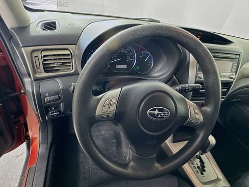 Used 2010 Subaru Forester 2.5X Premium image 11
