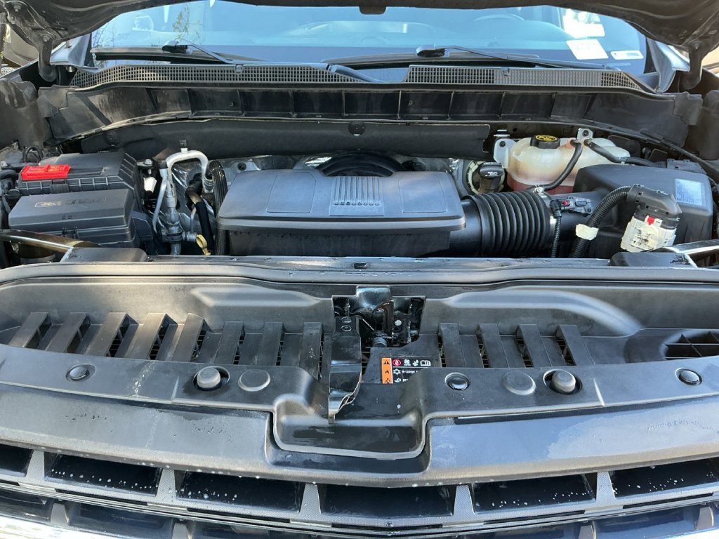 Used 2020 Chevrolet Silverado 1500 LT w/ All-Star Edition AWD/4WD image 23
