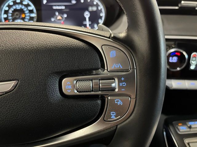 Used 2025 Genesis GV70 2.5T AWD/4WD image 25