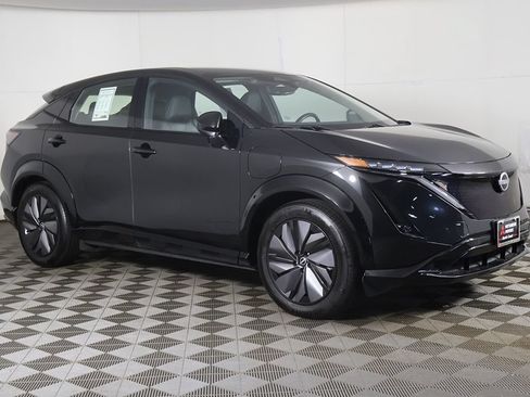Used 2023 Nissan Ariya AWD image 51