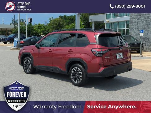 Certified 2026 Subaru Forester Premium w/ Premium/Limited Package AWD/4WD image 5