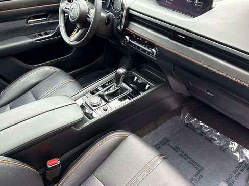 Certified 2024 MAZDA CX-50 AWD 2.5 S w/ Cargo Package image 18