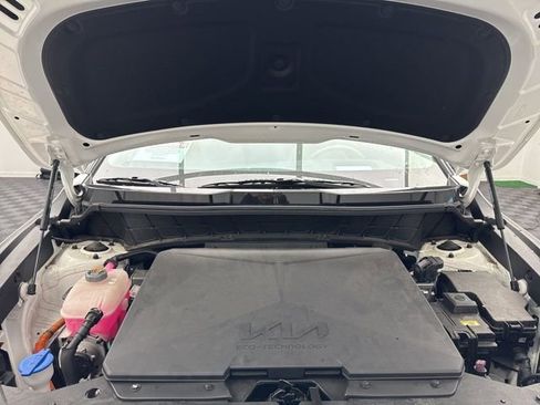 Used 2023 Kia Niro Wave w/ Wave Preserve Package image 5