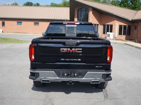 New 2026 GMC Sierra 1500 SLT w/ SLT Convenience Package image 4