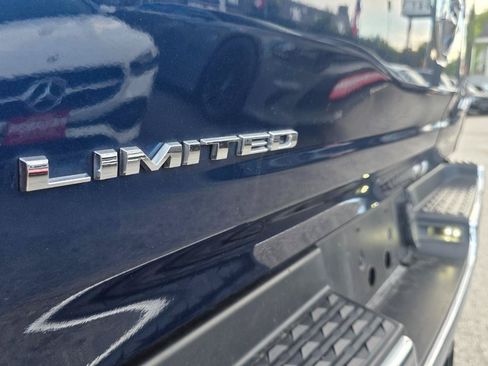 Used 2023 RAM 1500 Limited AWD/4WD image 12