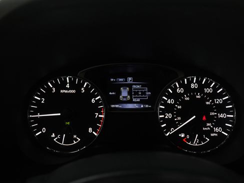 Used 2016 Nissan Pathfinder Platinum image 33