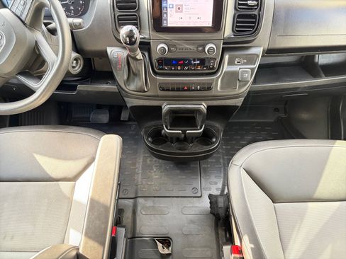 Used 2023 RAM ProMaster 2500 FWD image 17