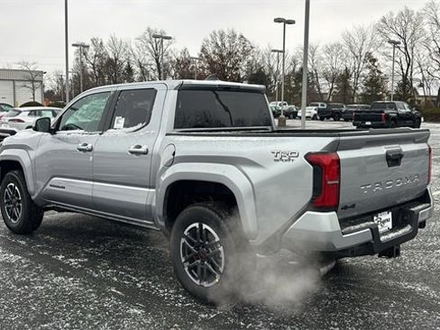 New 2026 Toyota Tacoma TRD Sport image 4