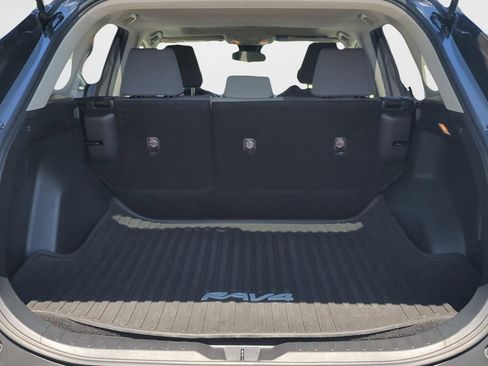 Used 2019 Toyota RAV4 XLE image 20