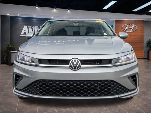 Used 2025 Volkswagen Jetta S FWD image 3