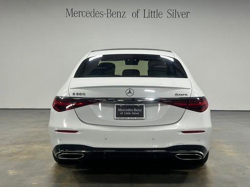 Used 2025 Mercedes-Benz S 580 4MATIC Sedan image 4
