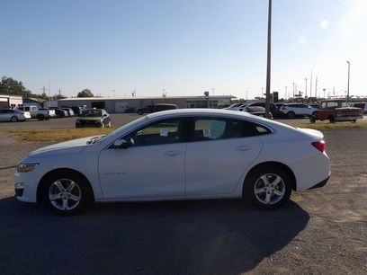 Used 2024 Chevrolet Malibu LT