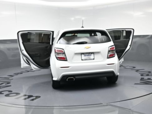 Used 2017 Chevrolet Sonic LT FWD image 27
