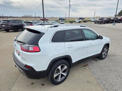 Used 2021 Jeep Cherokee Limited w/ Elite Package AWD/4WD image 8