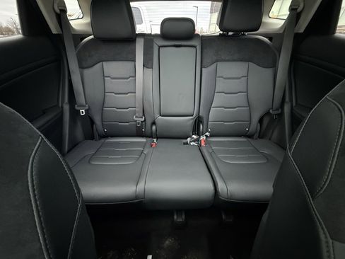 Used 2026 Kia Sportage SX image 30