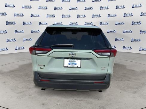 Used 2020 Toyota RAV4 XLE w/ Convenience Package AWD/4WD image 6