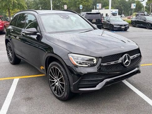 Used 2021 Mercedes-Benz GLC 300 4MATIC w/ AMG Line image 2