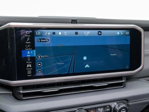 Used 2024 Jeep Wrangler Unlimited Rubicon 392 image 65