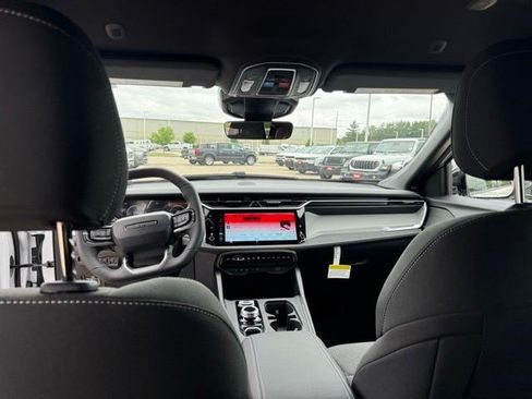 New 2026 Jeep Cherokee Laredo AWD/4WD image 28
