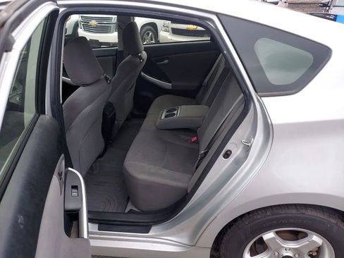 Used 2013 Toyota Prius Two FWD image 8